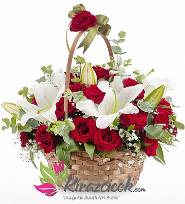 Sepette Gül ve Lilyum